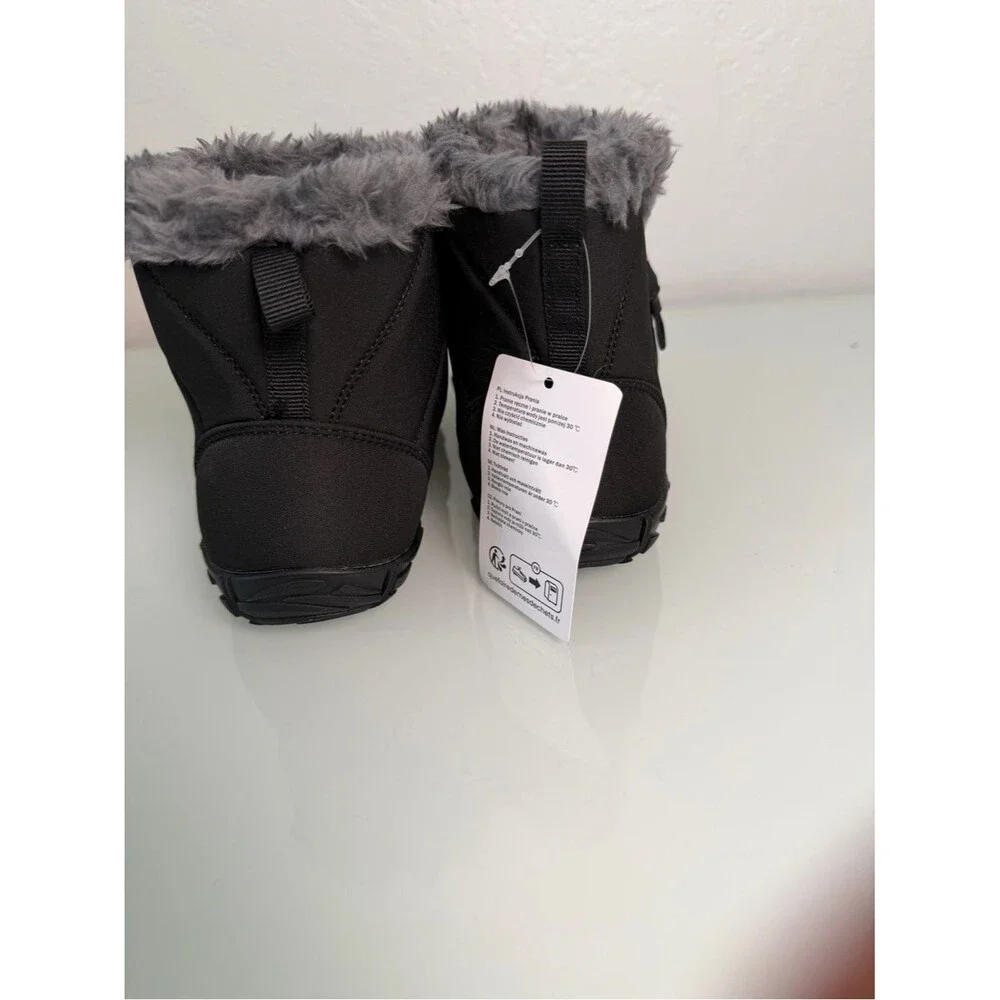 Hsyooes Black Faux Fur Lined Barefoot Ankle Snow Boots NWT Women Size 6 EU 38
